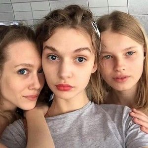 Meet your Posher, Yasmina